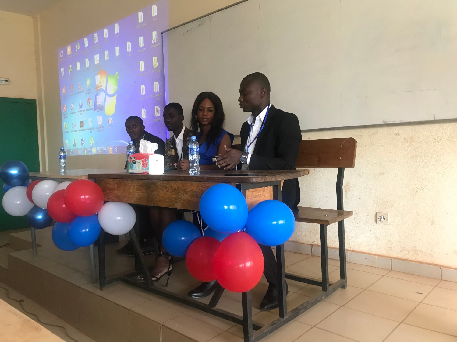 Conference: sur l'entreprenariat un moyen de developpement-pour l'Afrique.