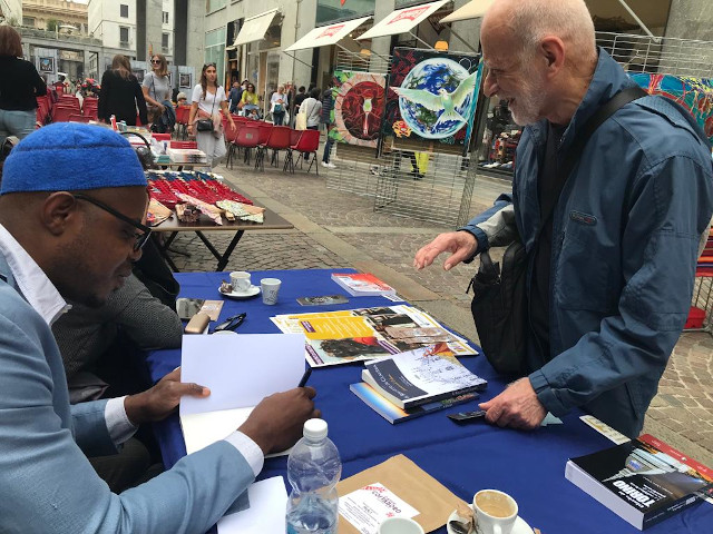 Participation à ‘ Portici di Carta’ à Turin