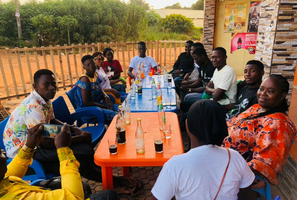 Rencontre de Esperance De Vie avec la jeunesse de Daloa.